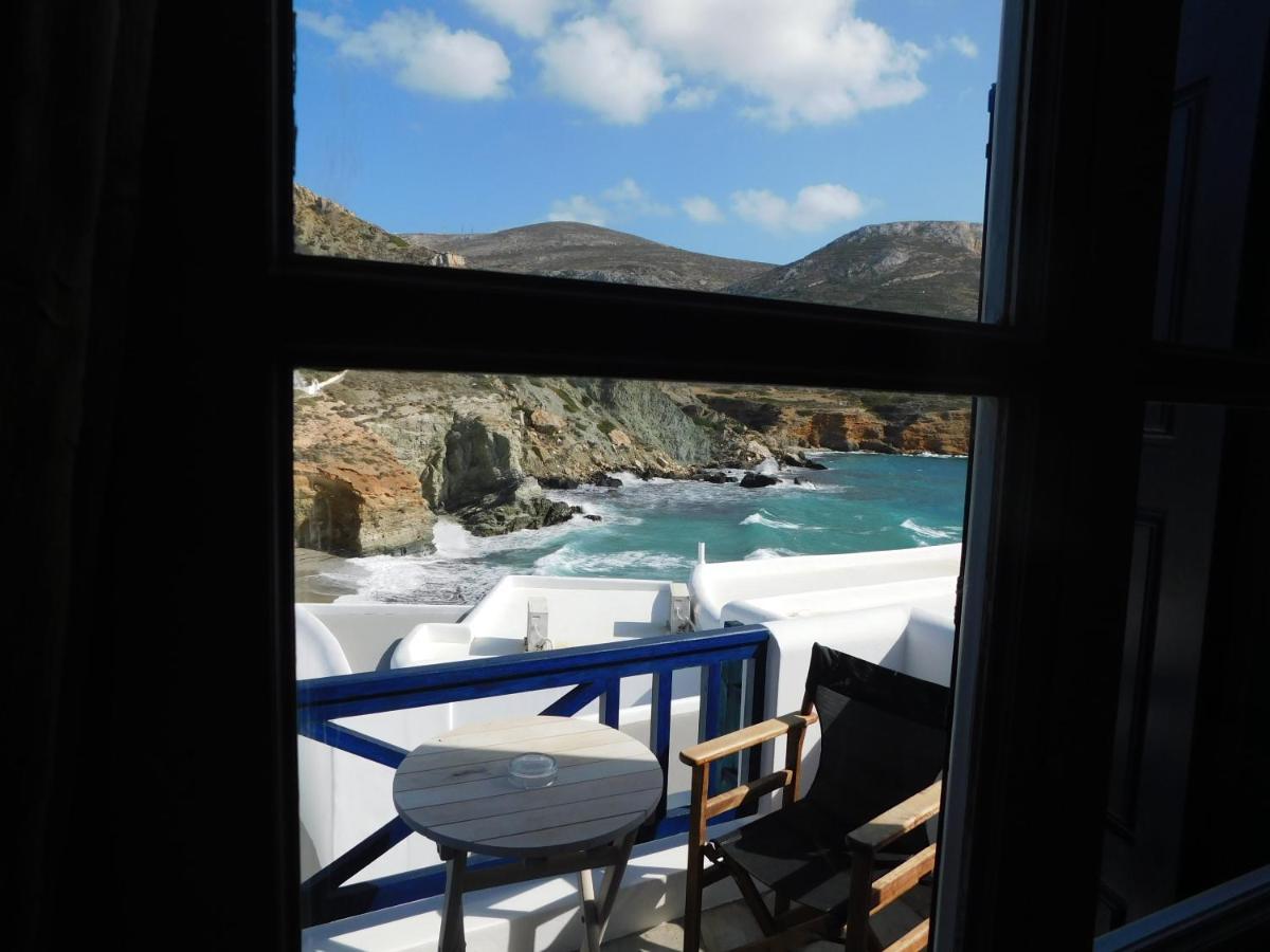 Pasithea Folegandros Ξενοδοχείο Αγκάλη Εξωτερικό φωτογραφία