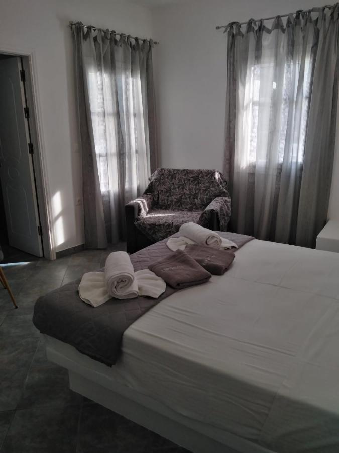 Pasithea Folegandros Ξενοδοχείο Αγκάλη Εξωτερικό φωτογραφία