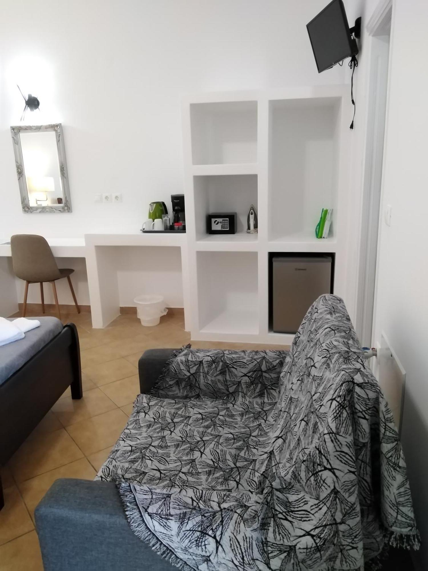 Pasithea Folegandros Ξενοδοχείο Αγκάλη Εξωτερικό φωτογραφία