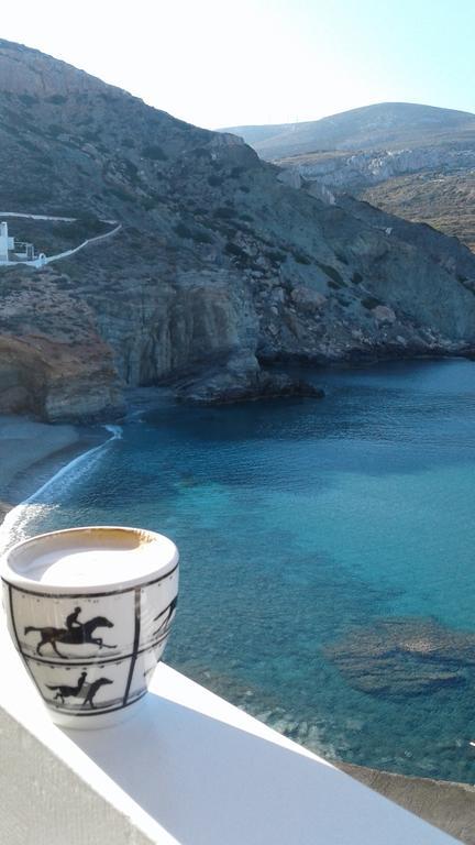 Pasithea Folegandros Ξενοδοχείο Αγκάλη Εξωτερικό φωτογραφία